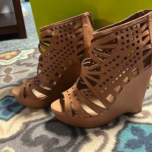Gianni Bini Pallina Wedges